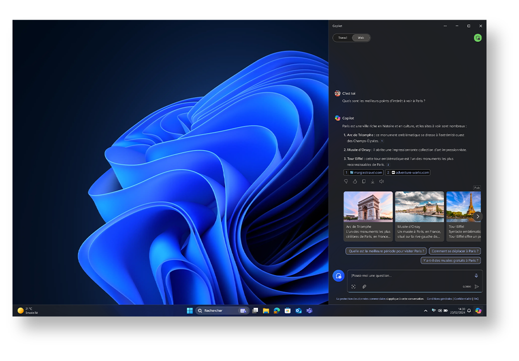 Écran d’accueil Windows avec l’onglet Copilot ouvert à droite utilisant la fonction de recherche